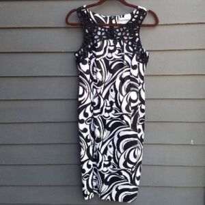 B/W Print Sheath Dress by Danny & Nicole dress size 10